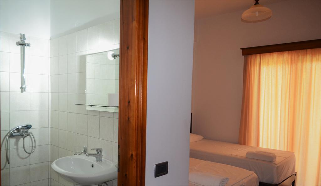 Jb Hotel Saranda Dış mekan fotoğraf