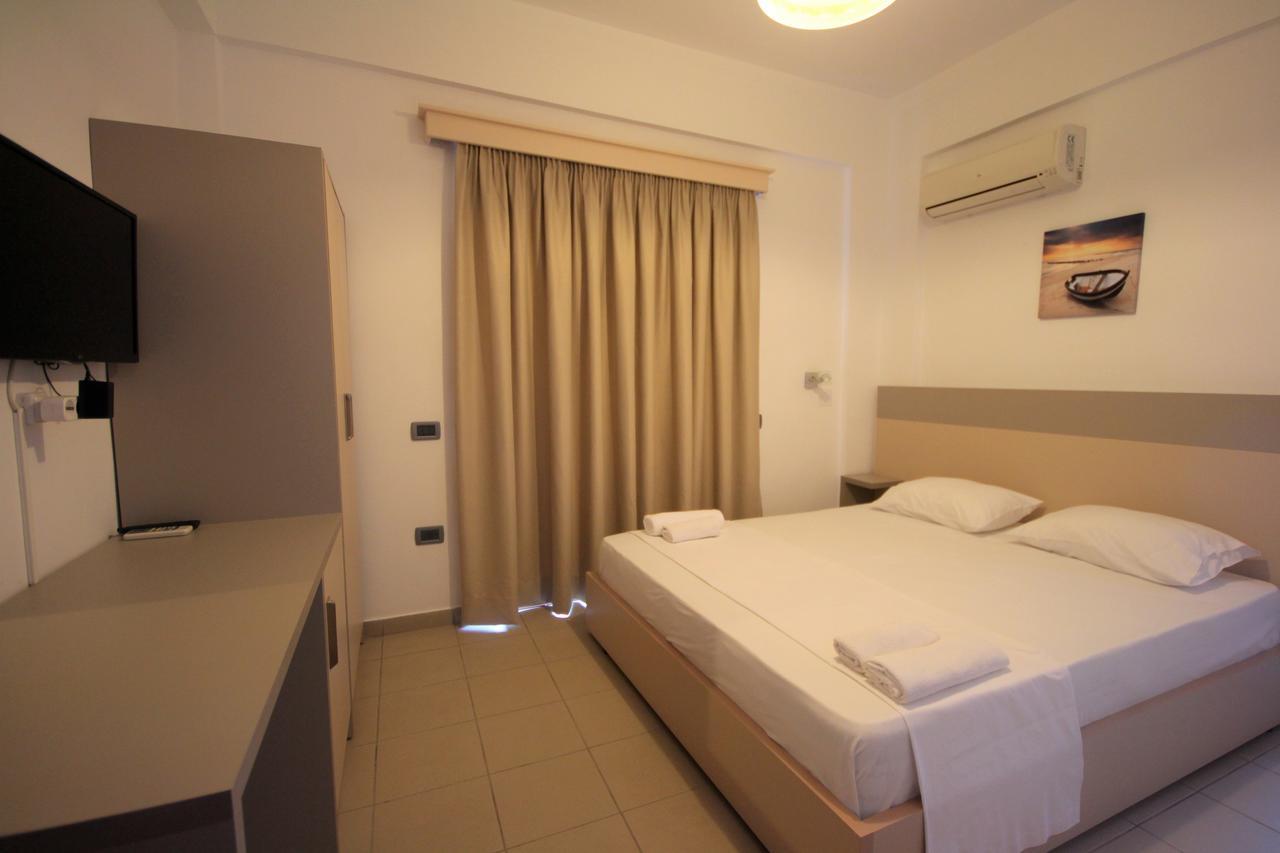 Jb Hotel Saranda Dış mekan fotoğraf